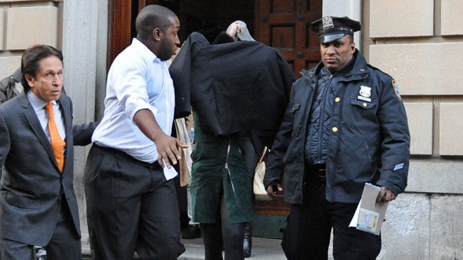 Lohan-Assault Arrest_Grat.jpg